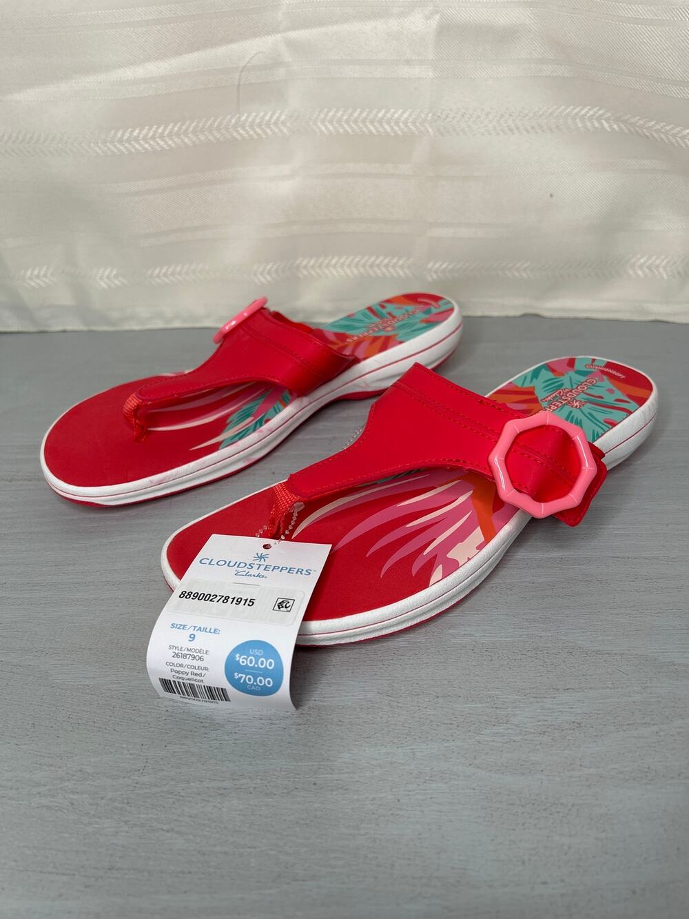 Clarks Cloudsteppers Breeze Cove Women's Poppy Red Flip Flops Size 9 Sandals